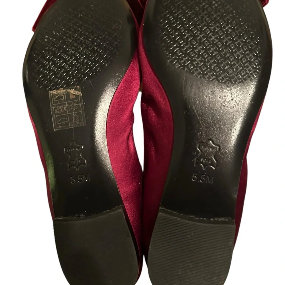 Tory Burch Burgundy Velvet Bow Flats - Picture 6 of 6